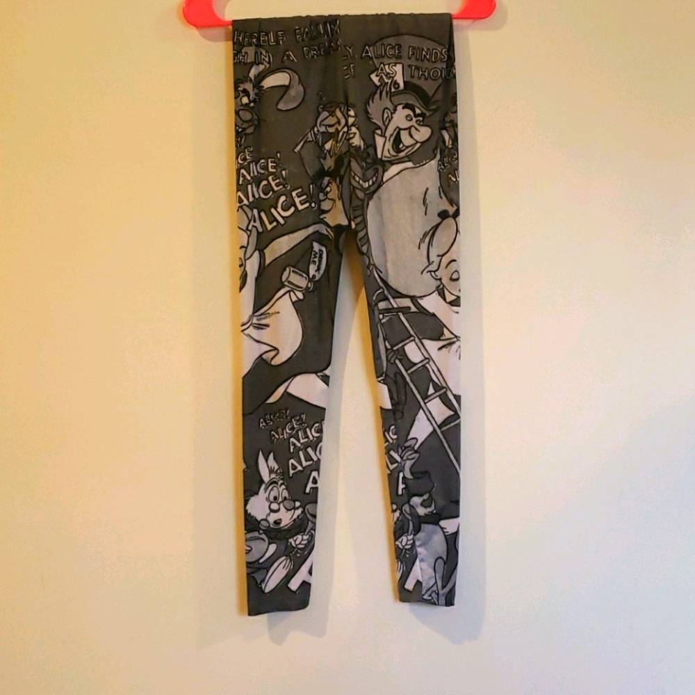 Disney x Hot Topic Alice In Wonderland Leggings M